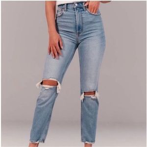 ABERCROMBIE Curve Love Ultra High Rise Ankle Straight Jeans